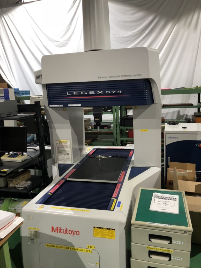 正面　CNC3次元測定機　ミツトヨ　LEGEX574