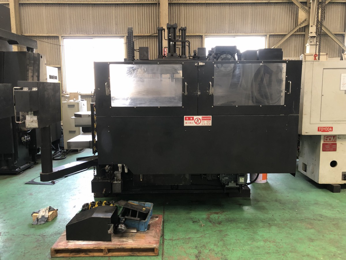中央精機　NC両頭フライス　DAI-700　2004