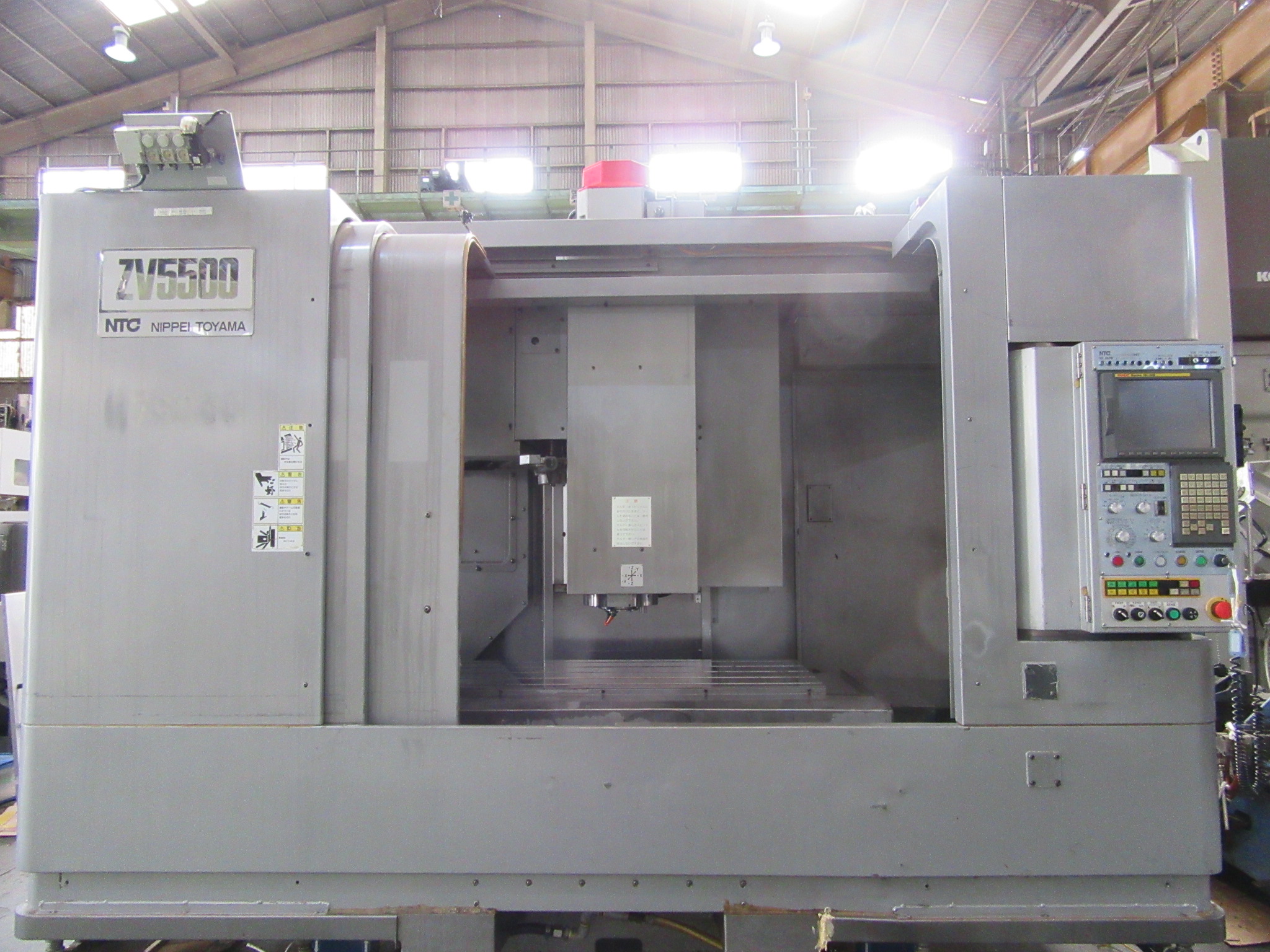 日平トヤマ NTC/立形マシニングセンター/ZV5500/2007年