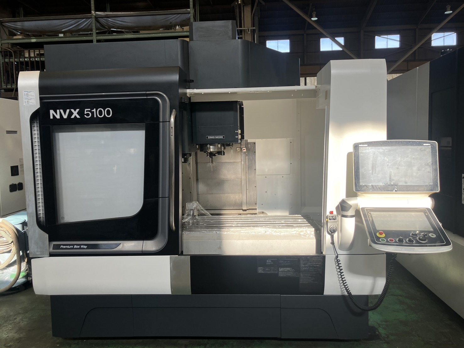 DMG森精機　立形マシニング　NVX5100/50　2015