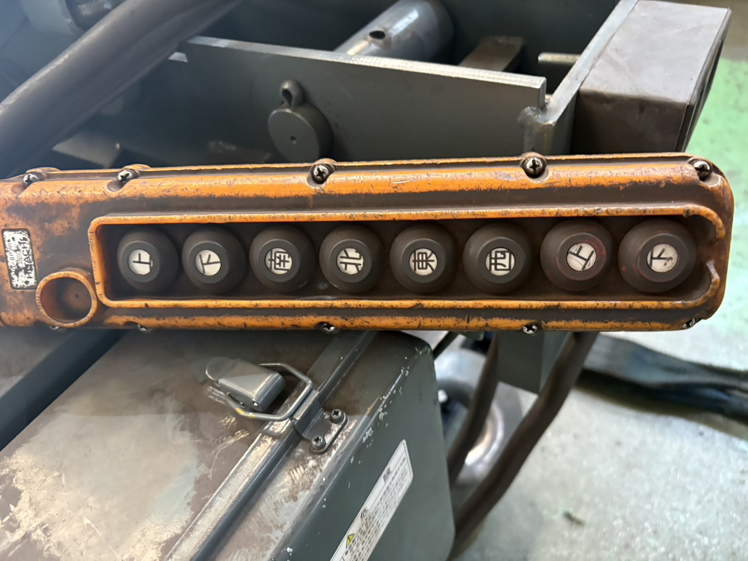 HITACHI/2.8L-T55/2019/Control panel