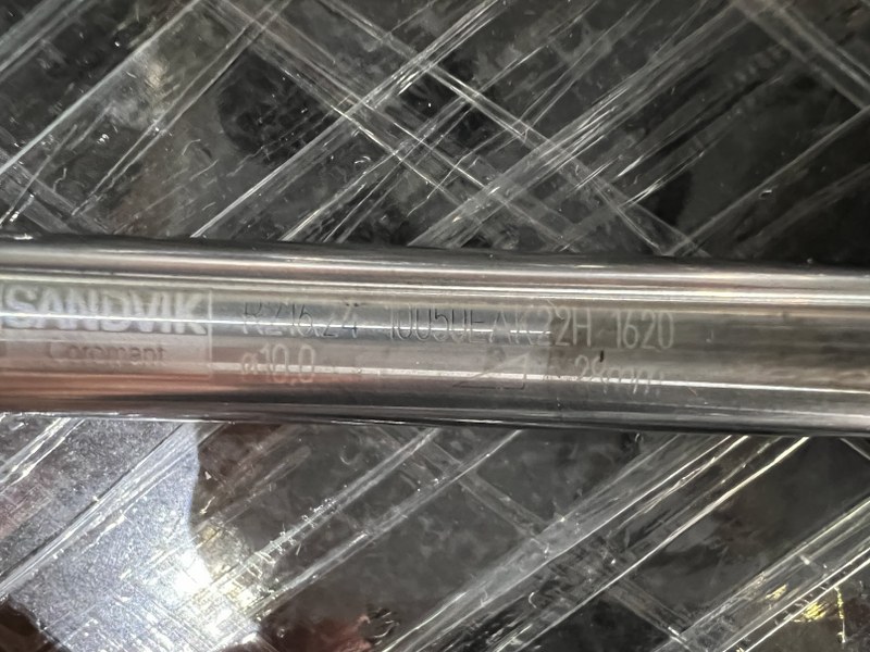 中古その他エンドミル 【コロミルプルーラ】R216.24-10050EAK22H 1620 SANDVIK/サンドビック