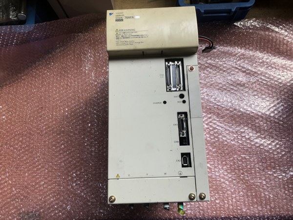 中古その他 SERVO-SGDK-75FA-Y22　ACサーボモーター YASKAWA