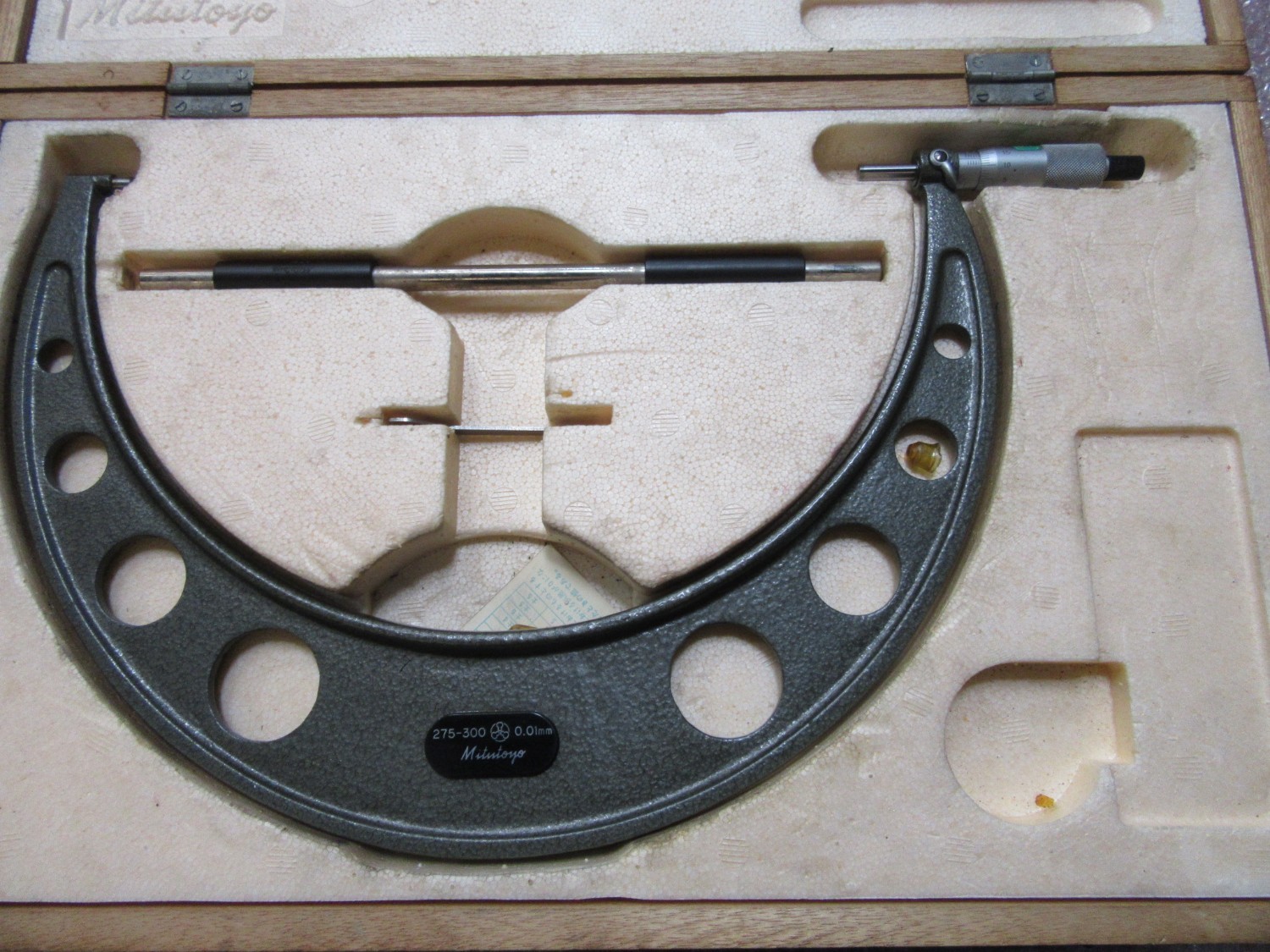 中古Outside micrometer 外側マイクロメーターOM-300 Mitutoyo