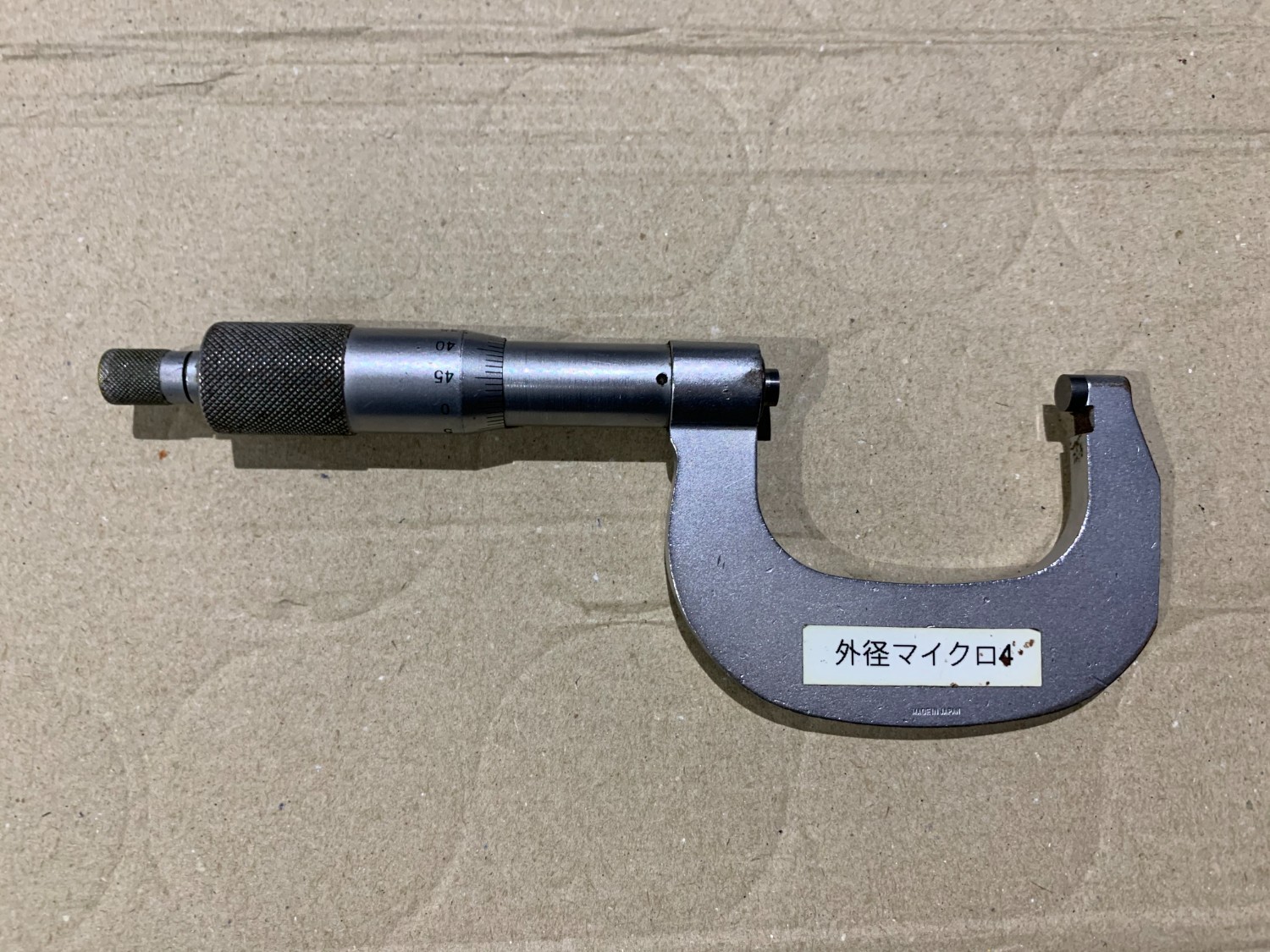 中古Outside micrometer 【外側マイクロメーター】 25-50mm　(0.01mm) ミツトヨ/Mitutoyo