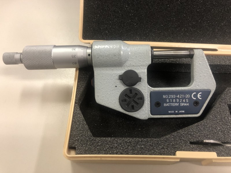 中古Outside micrometer 【デジタル外側マイクロメーター】293-421-20 ミツトヨ/Mitutoyo