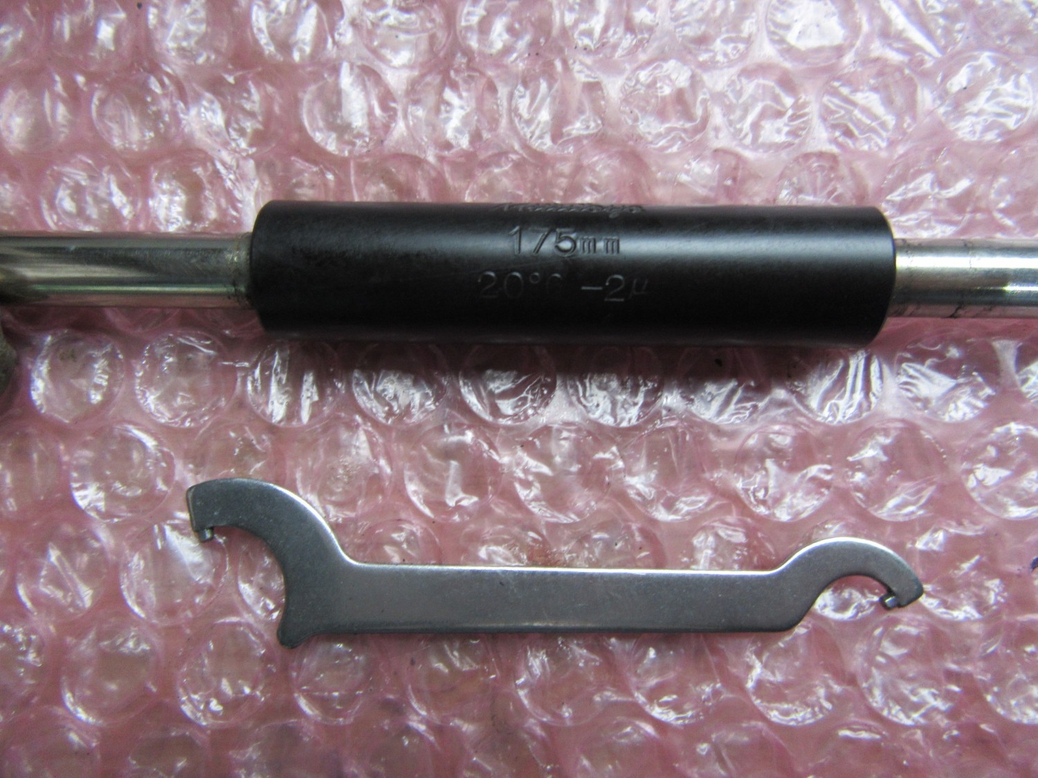 中古Outside micrometer 外側マイクロメーター Mitutoyo