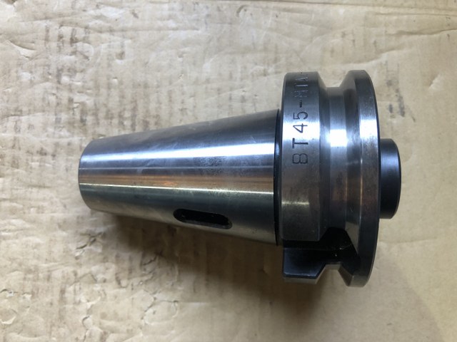 中古ツーリング 【BT45モールステーパホルダ】BT45-MTA2-45 不明