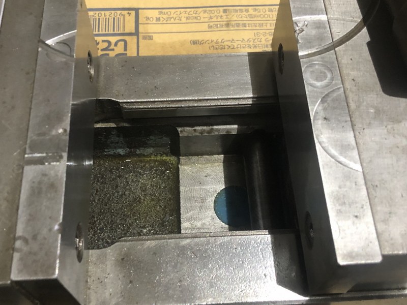 中古油圧バイス 【油圧バイス】口幅130ｍｍ　口高50ｍm 不明