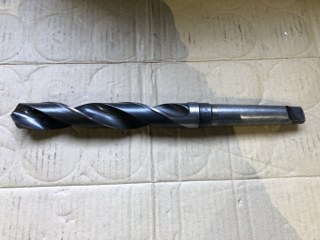 中古テーパ―シャンクドリル 【テーパーシャンクドリル】φ28.0 NACHI FORGE