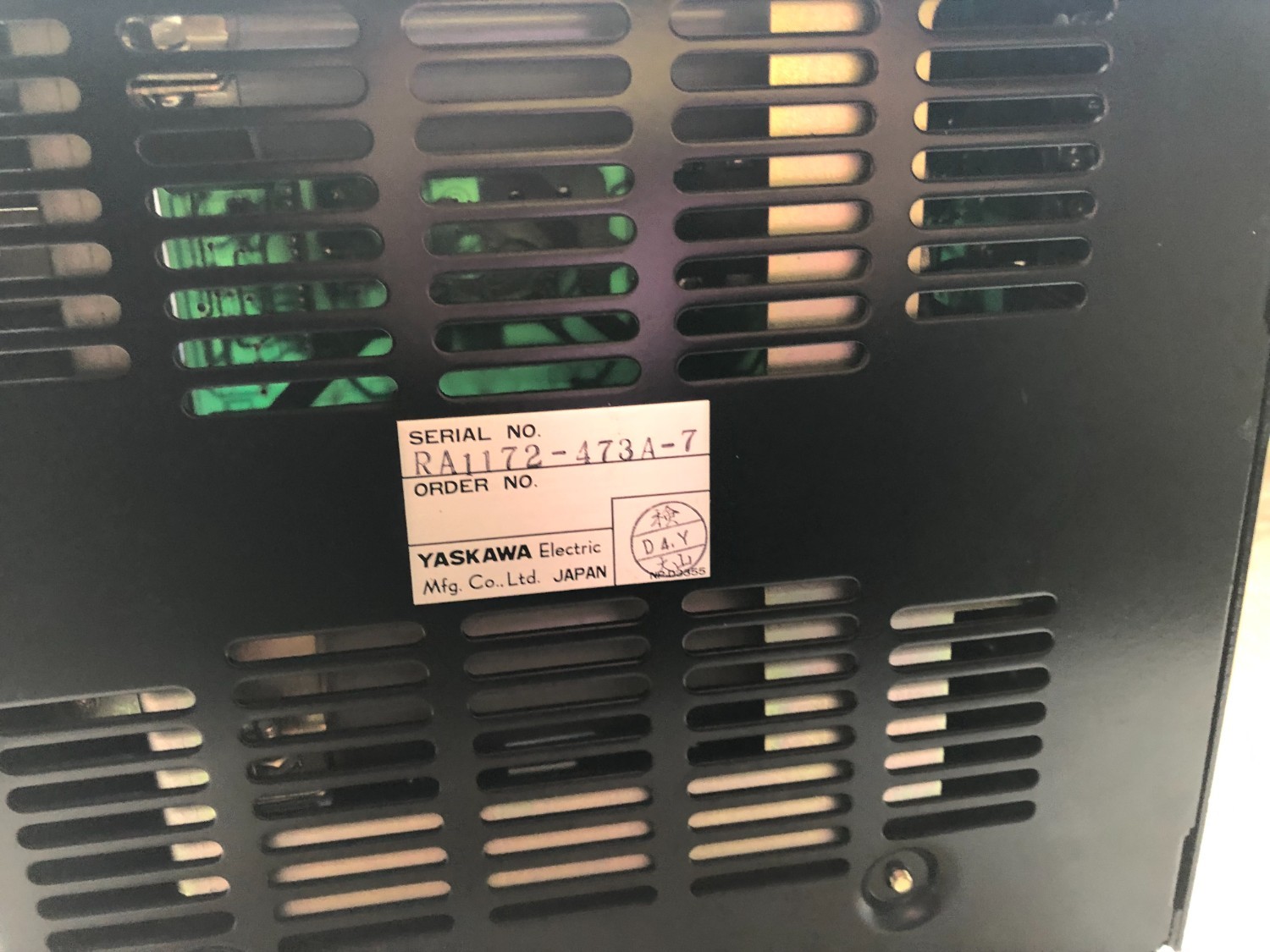 中古お買い得品・1山販売等 【サーボパック】JUSP-ACP15AA 安川電機 YASKAWA ELECTRIC