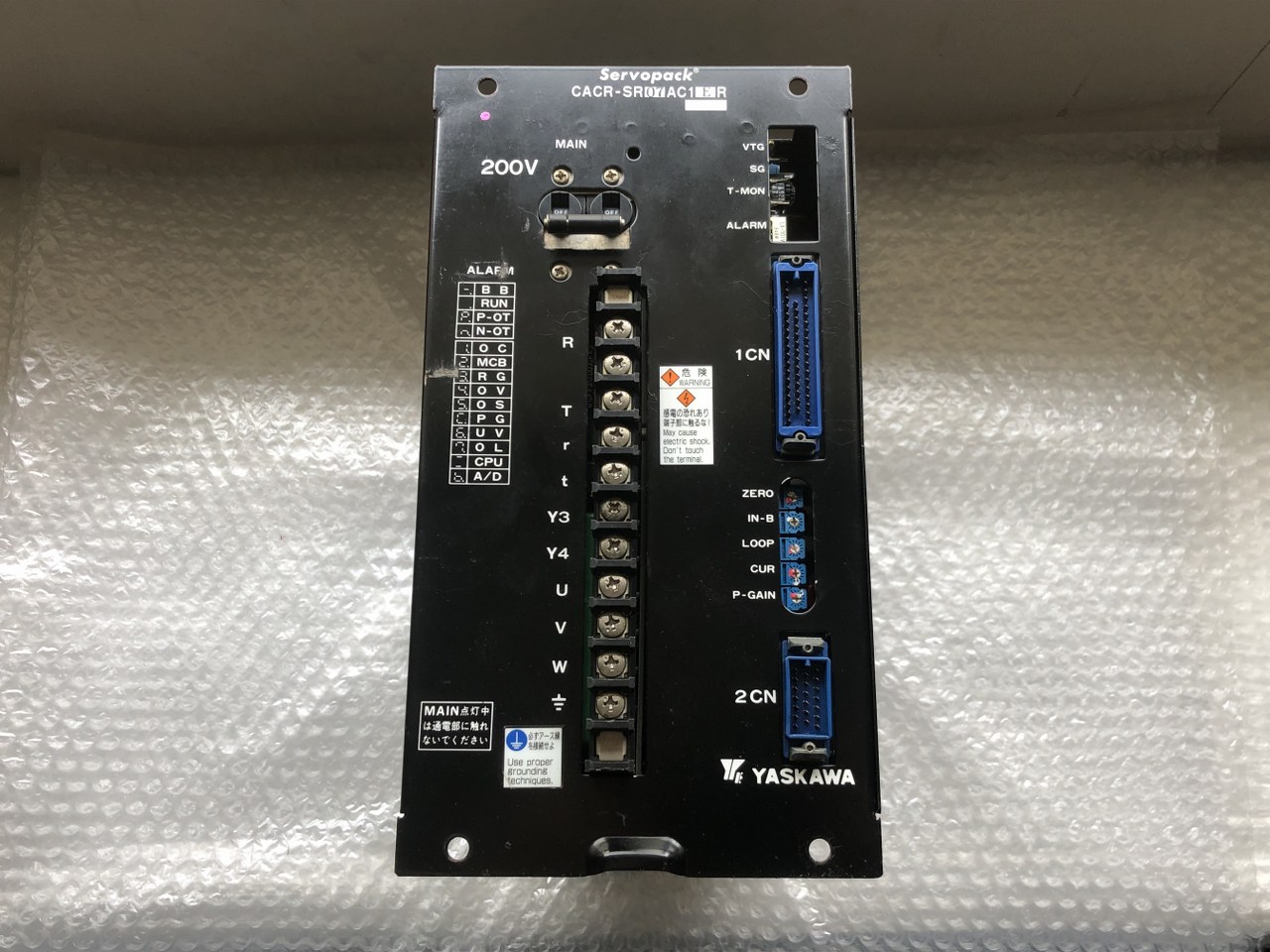 中古お買い得品・1山販売等 【サーボパック SERVOPACK】CACR-SR07AC1ER 安川電機 YASKAWA ELECTRIC