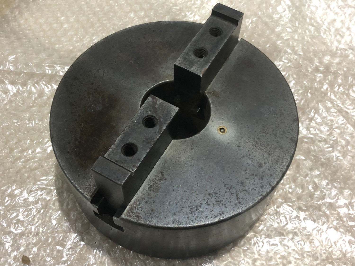 中古スクロールチャック 【チャック】φ188mm 不明