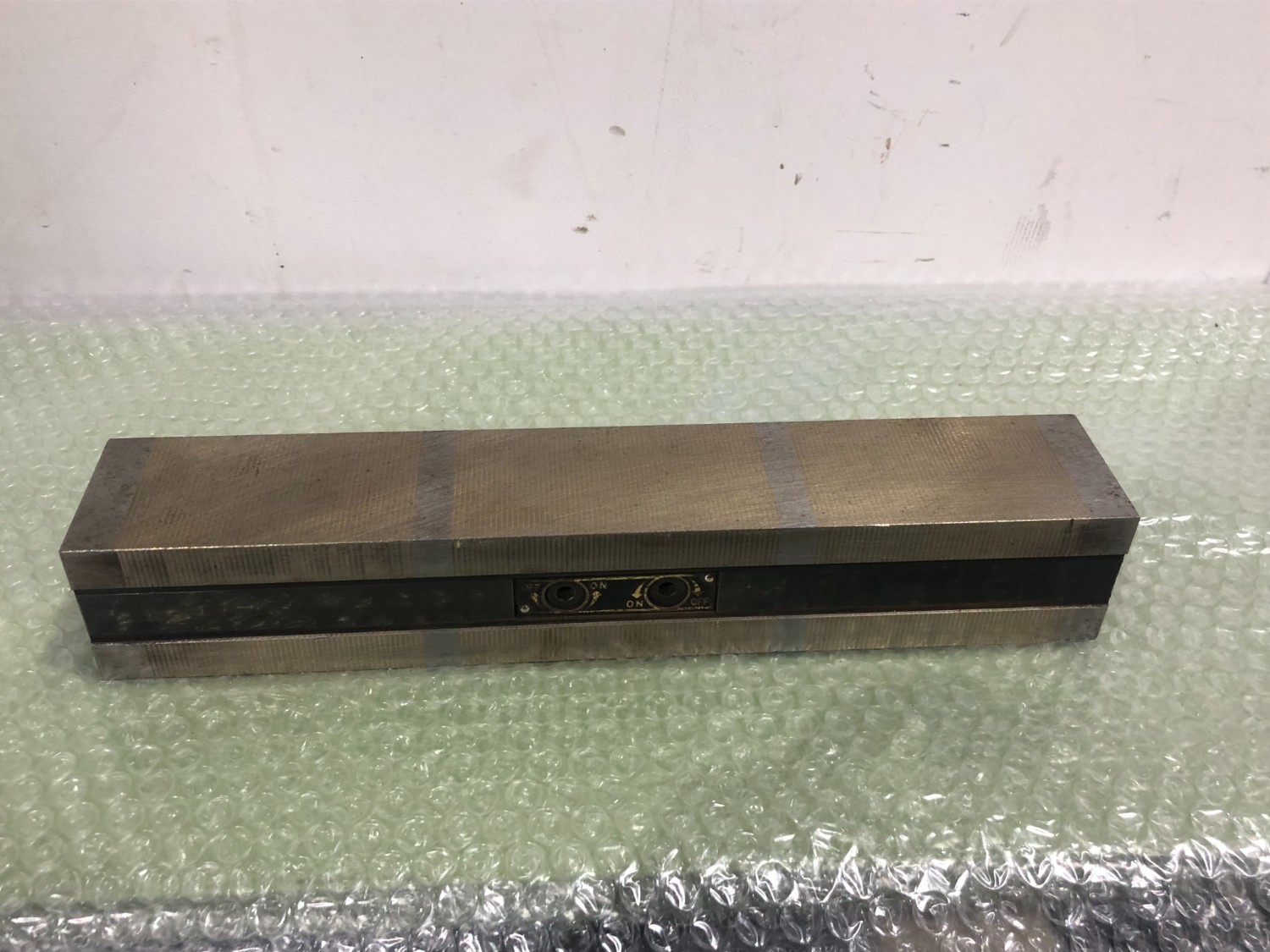 中古Permanent magnetic chuck 【両面吸着永磁ブロック】KPB-2F30B KANETEC