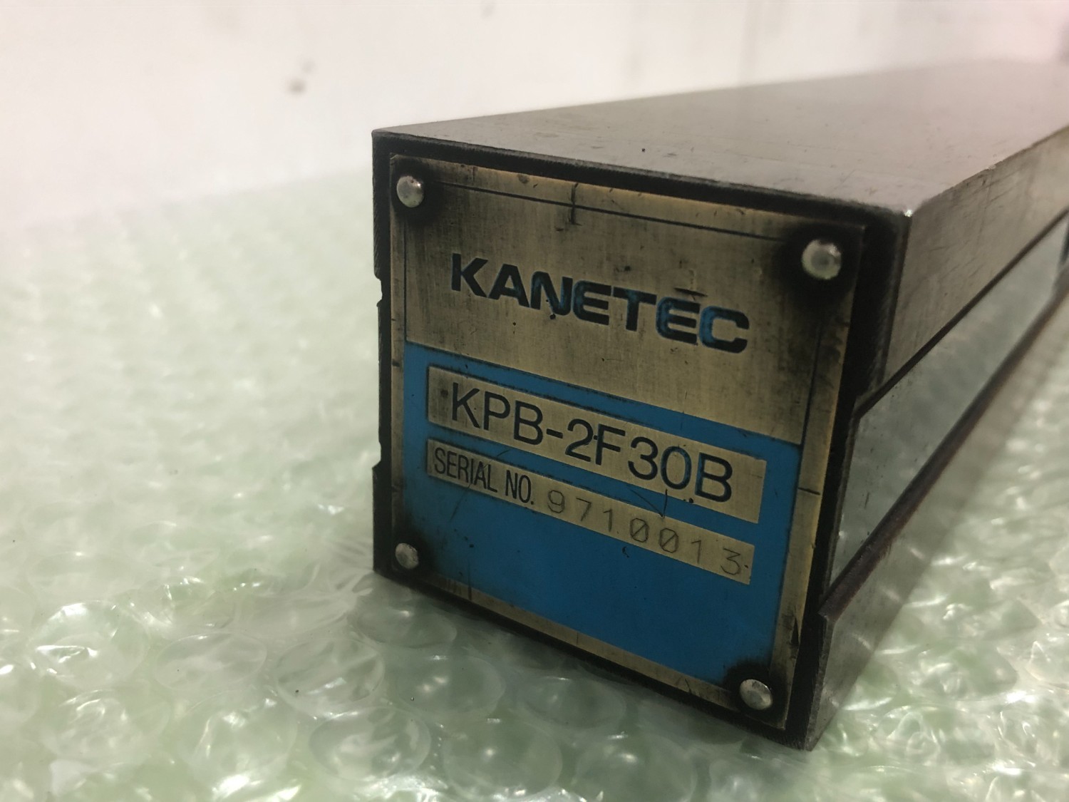 中古永磁チャック 【両面吸着永磁ブロック】KPB-2F30B カネテック