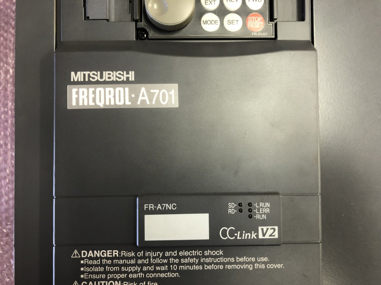 中古機械保守部品・機械要素 【インバーター】FR-A721-5.5K 三菱/MITSUBISHI