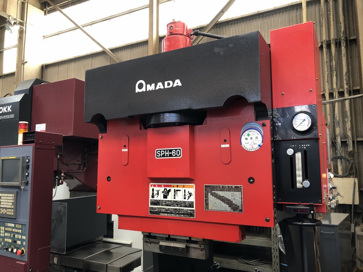 中古Hydraulic Press Brake 【60t万能油圧ベンダー】SPH-60C AMADA