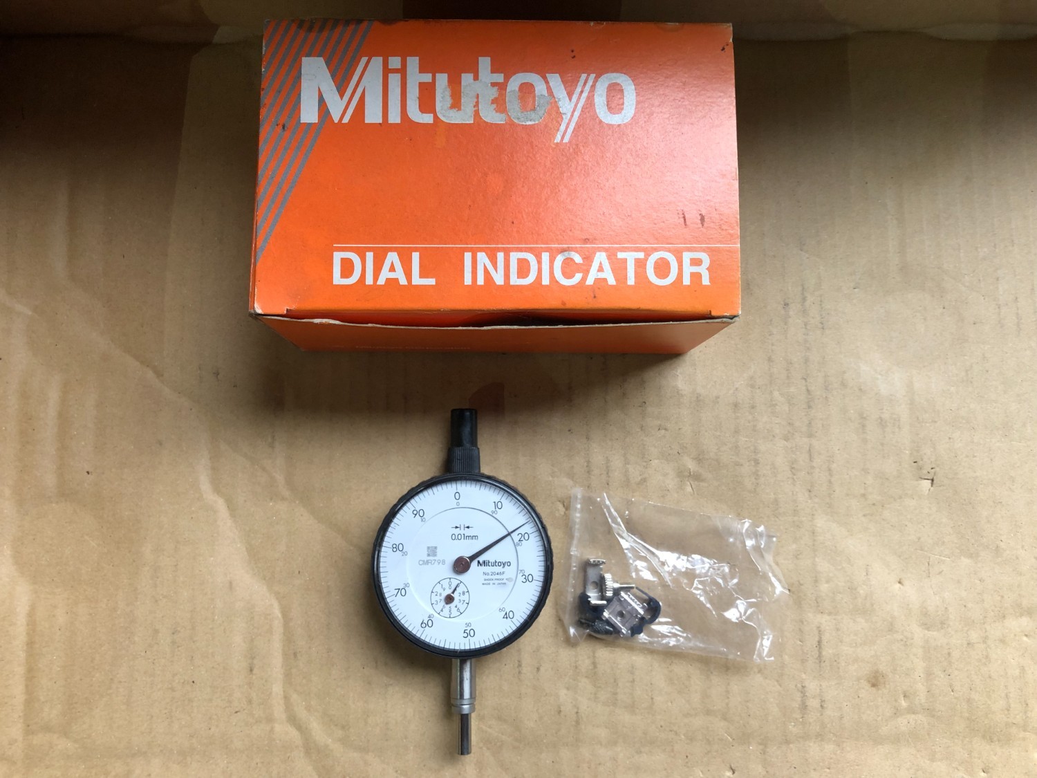 中古Dial gauge(Dial indicator) 【標準形ダイヤルゲージ】2046SB ミツトヨ/Mitutoyo