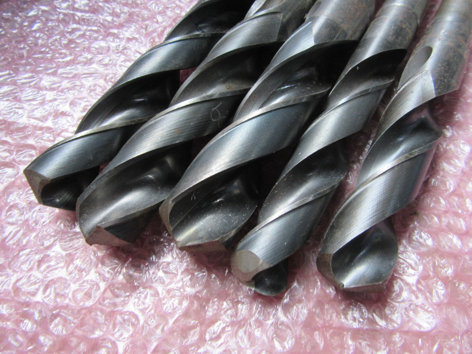 中古Taper shank drills テーパーシャンクドリル　1山 様々なメーカーやサイズがあります。