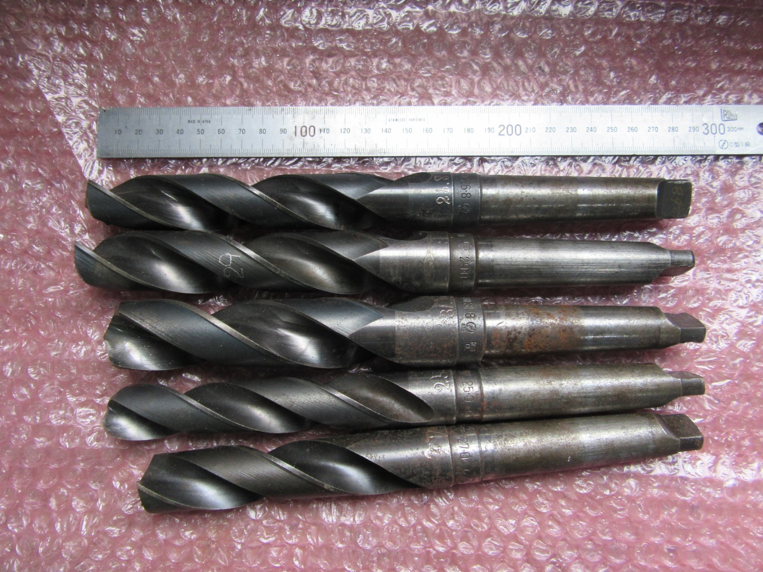 中古Taper shank drills テーパーシャンクドリル　1山 様々なメーカーやサイズがあります。