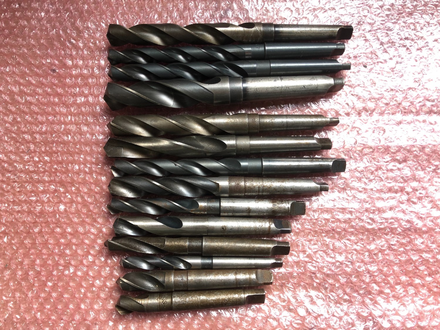 中古Taper shank drills テーパーシャンクドリル14本 様々なメーカーやサイズがあります。