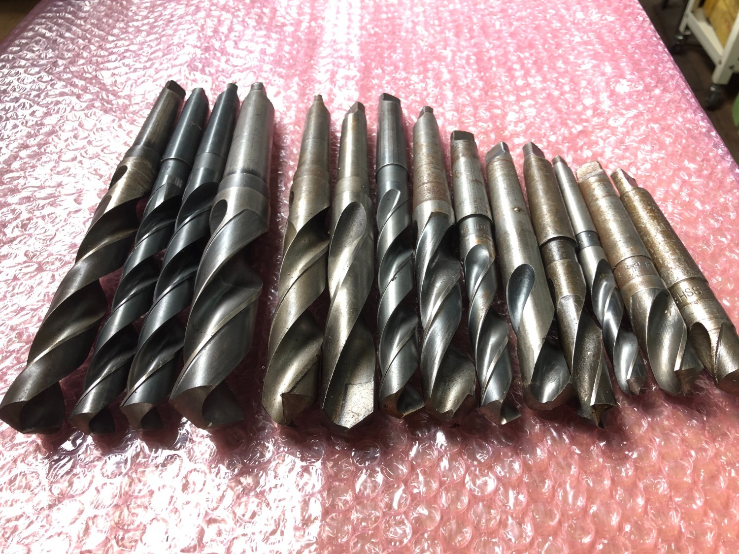 中古Taper shank drills テーパーシャンクドリル14本 様々なメーカーやサイズがあります。