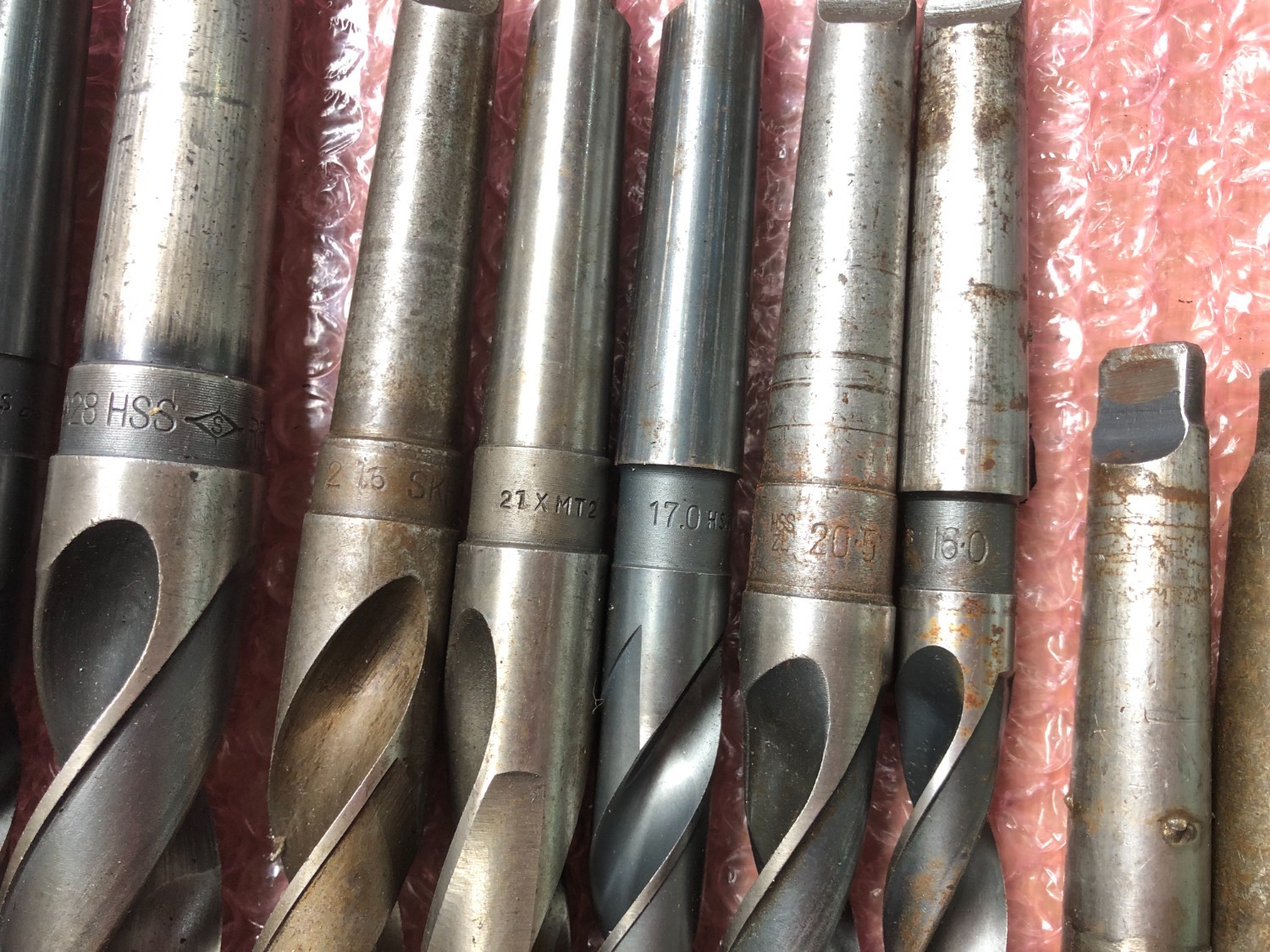 中古Taper shank drills テーパーシャンクドリル14本 様々なメーカーやサイズがあります。