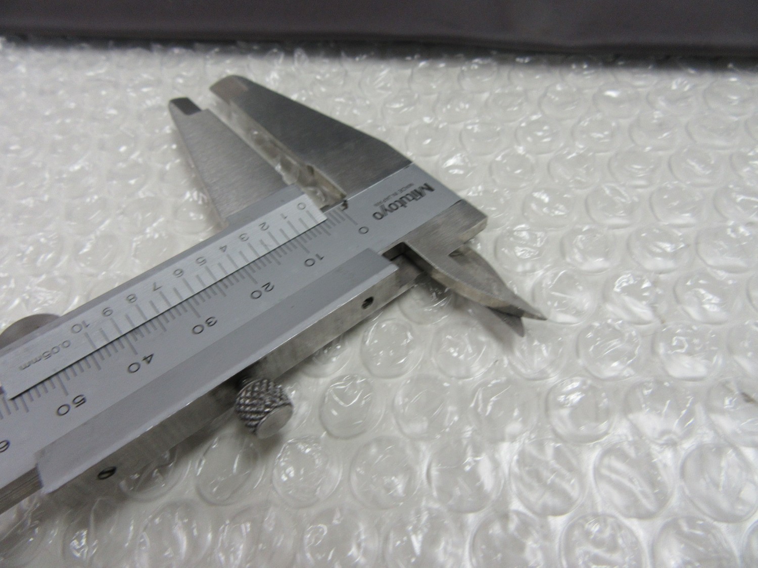 中古Vernier caliper 【ノギス】200ｍｍ　 Mitutoyo