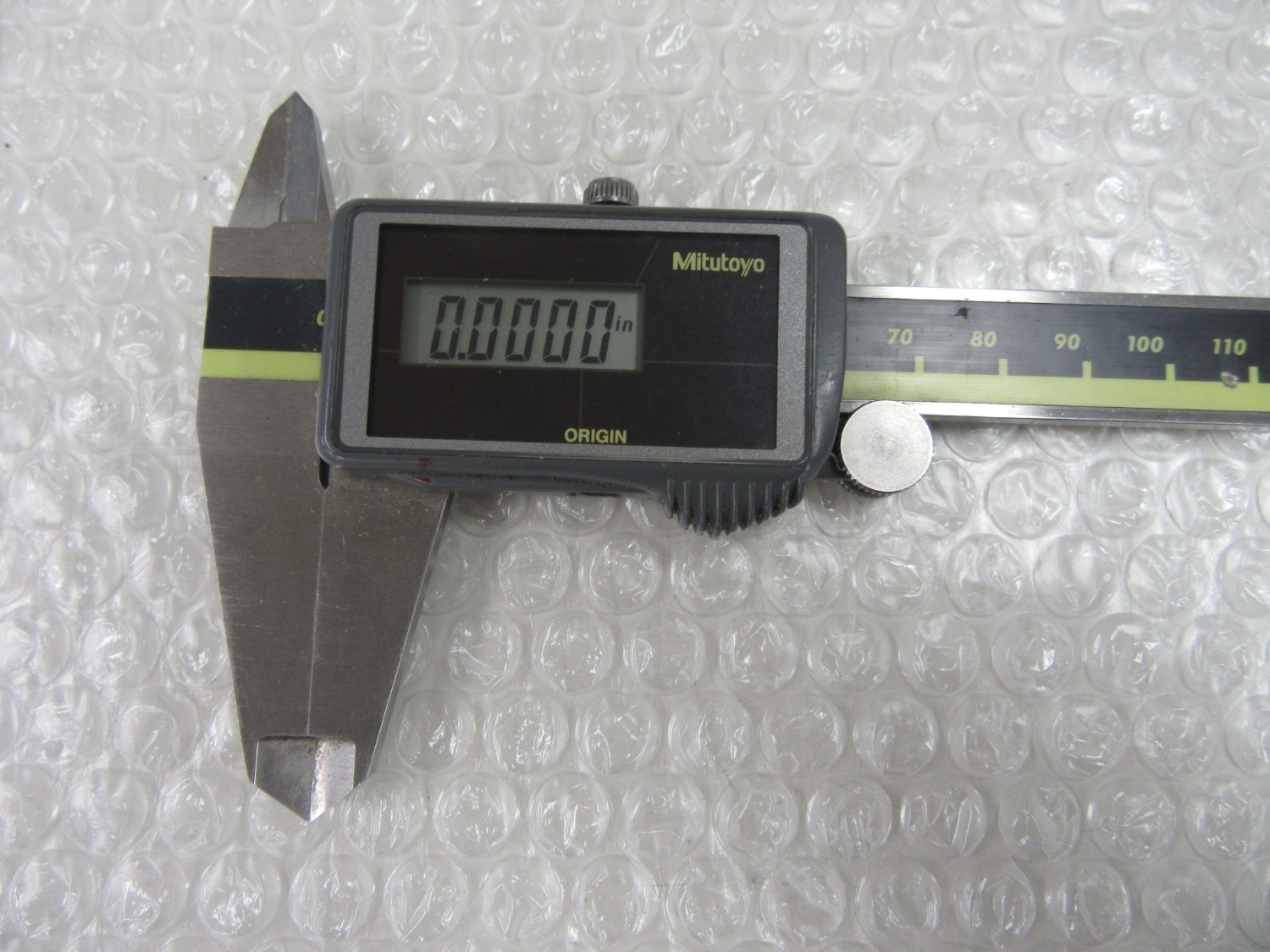 中古Vernier caliper 【デジタルノギス】200ｍｍ　 Mitutoyo