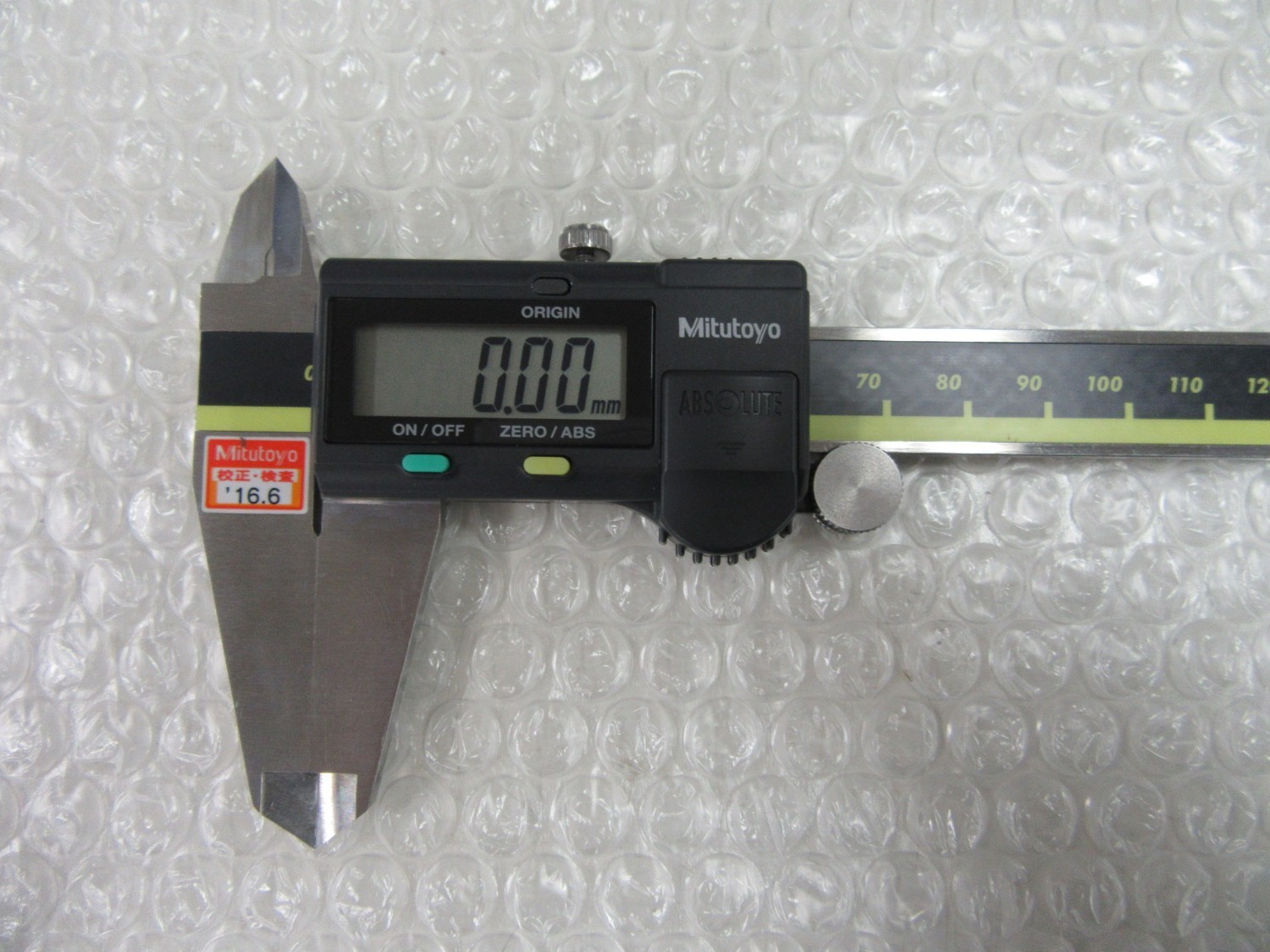 中古Vernier caliper 【デジタルノギス】200mm(500-152-30)　 Mitutoyo