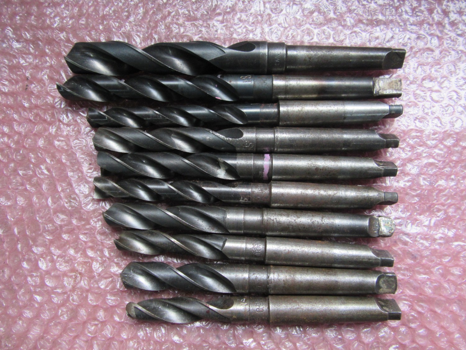 中古Taper shank drills テーパーシャンクドリル 1山　 様々なメーカーやサイズがあります。　