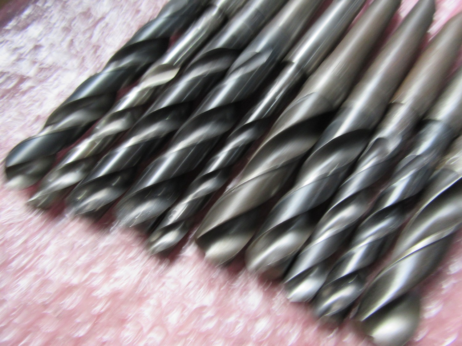 中古Taper shank drills テーパーシャンクドリル 1山 様々なメーカーやサイズがあります。