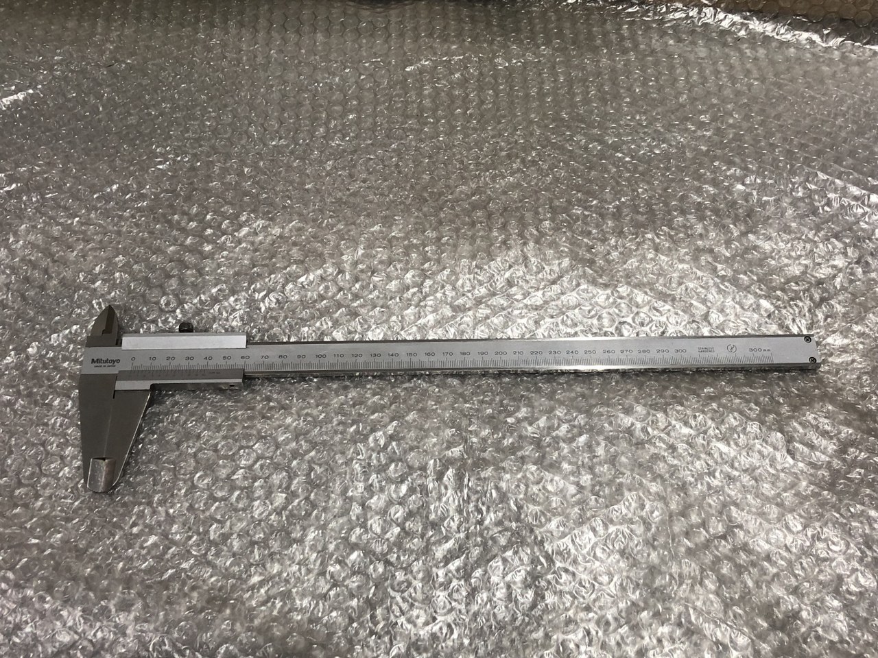 中古Vernier caliper 【ノギス】最大測定300ｍｍ ミツトヨ/Mitutoyo