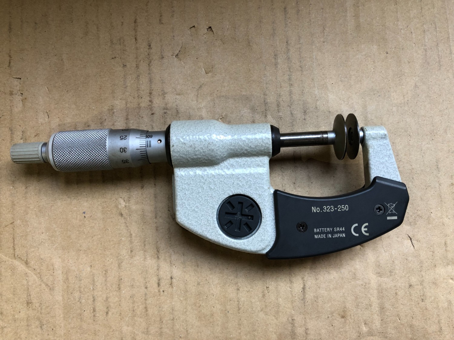 中古Outside micrometer 【歯厚マイクロメータ】No.323-250 ミツトヨ/Mitutoyo