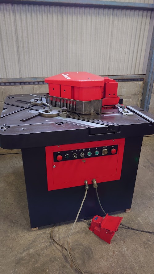 中古Shearing Machine CSW-250 AMADA