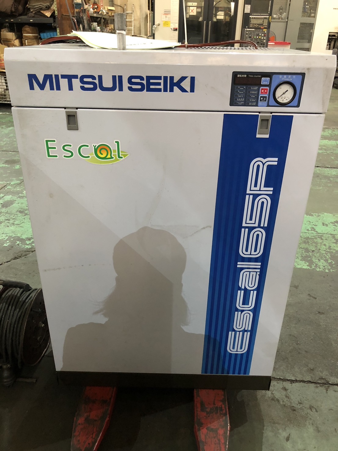 中古コンプレッサー ESCAL65R 三井精機