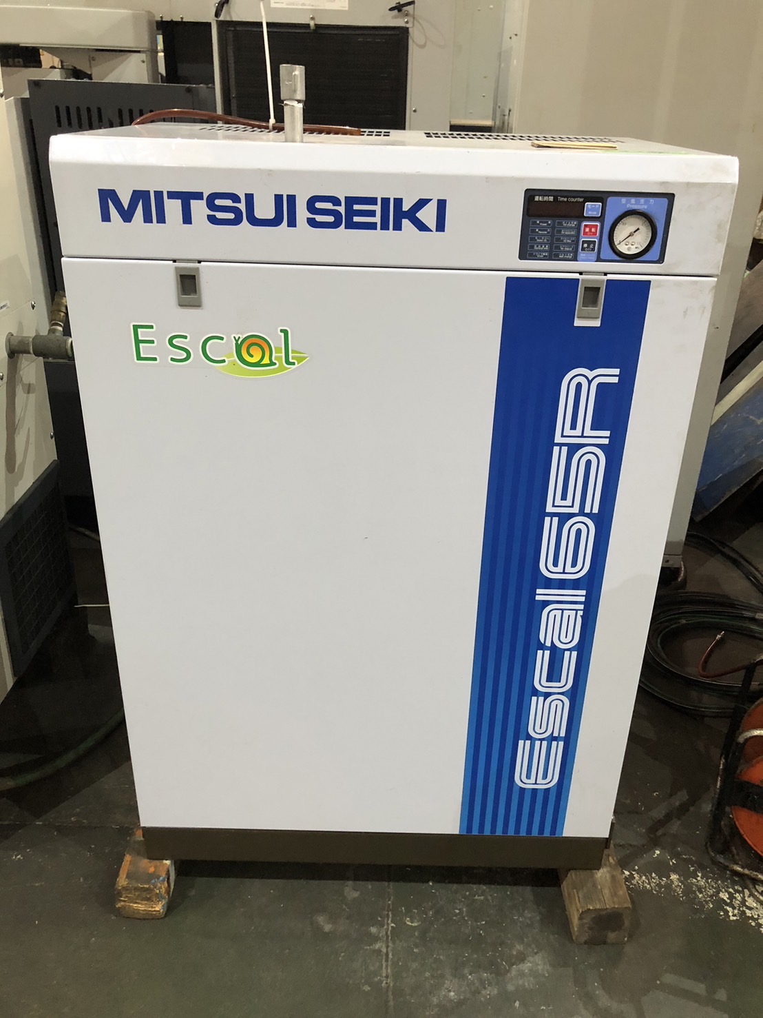 中古コンプレッサー ESCAL65R 三井精機